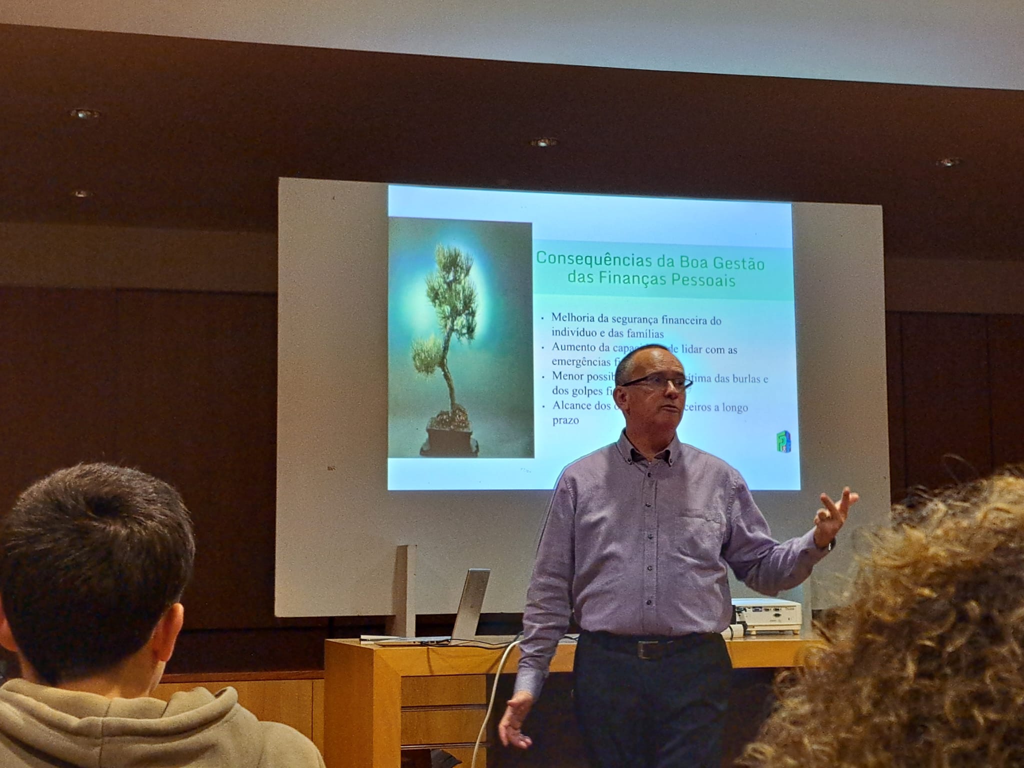 Conferência “Como Gerir o Seu Dinheiro”